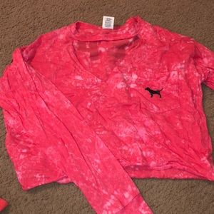 VS PINK LONG SLEEVE CROP TOP